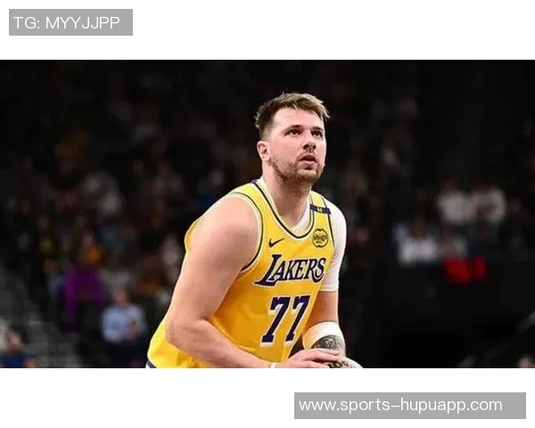 八村塁谈与东契奇的友谊:自然相处让我忘记他比我年轻 八村塁谈与东契奇的友谊:自然相处让我忘记他比我年轻