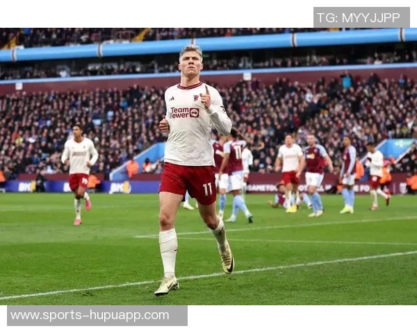 霍伊伦客场大放异彩两射一传助球队领跑小组赛喜悦无比 霍伊伦客场大放异彩两射一传助球队领跑小组赛喜悦无比