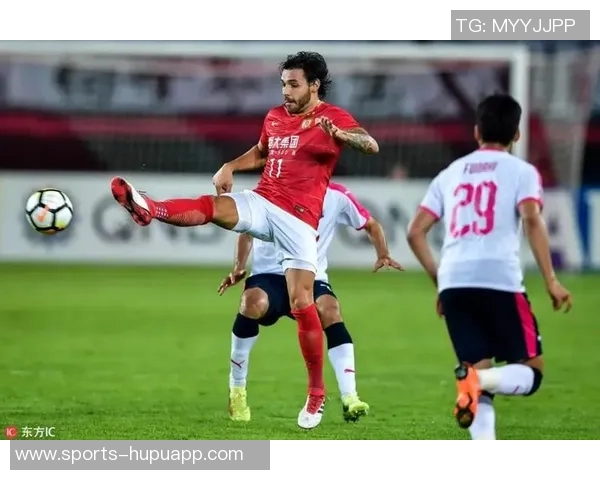 埃斯特旺:全力以赴回馈球迷期待让他们感到骄傲 埃斯特旺:全力以赴回馈球迷期待让他们感到骄傲