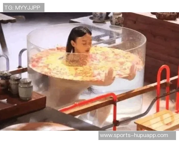 女主持调侃按摩浴缸情趣皮尔斯幽默回应家中无此奢侈品 女主持调侃按摩浴缸情趣皮尔斯幽默回应家中无此奢侈品