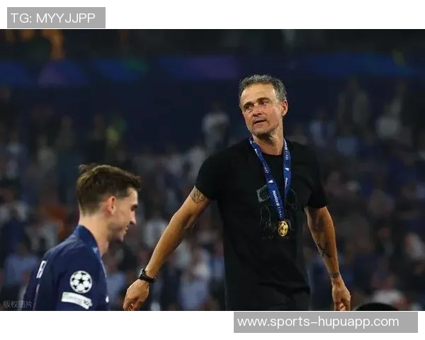 恩里克重返诺坎普感慨万千这场欧冠对我意义非凡 恩里克重返诺坎普感慨万千这场欧冠对我意义非凡