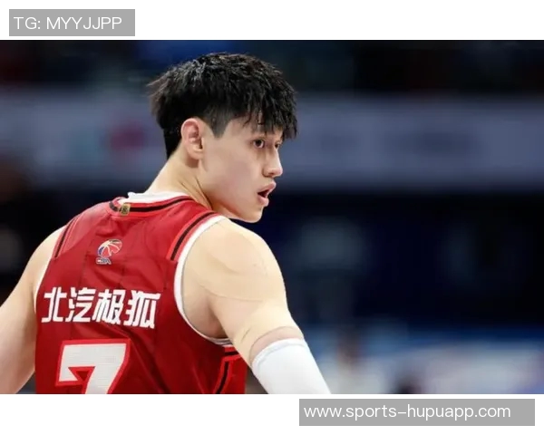 媒体人点评曾凡博林葳NBA之路仍需努力追梦人值得尊重