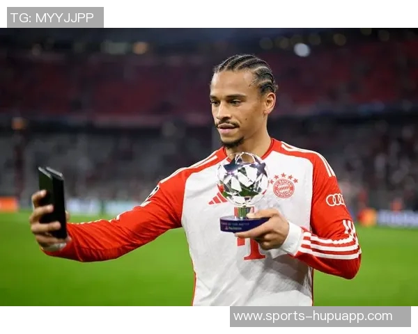 扎哈维透露莱万尚未决定未来沙特俱乐部并未提出报价