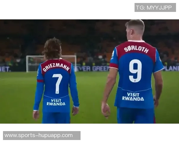 苏牙与巴尔特拉同场竞技胜率满分巴尔特拉幽默邀请其加盟贝蒂斯