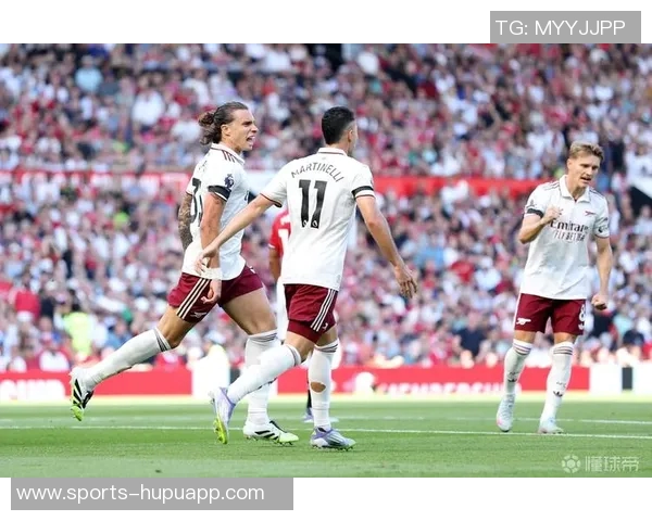 曼联近期状态回暖豪取4胜英超仅次于阿森纳的表现引关注 曼联近期状态回暖豪取4胜英超仅次于阿森纳的表现引关注