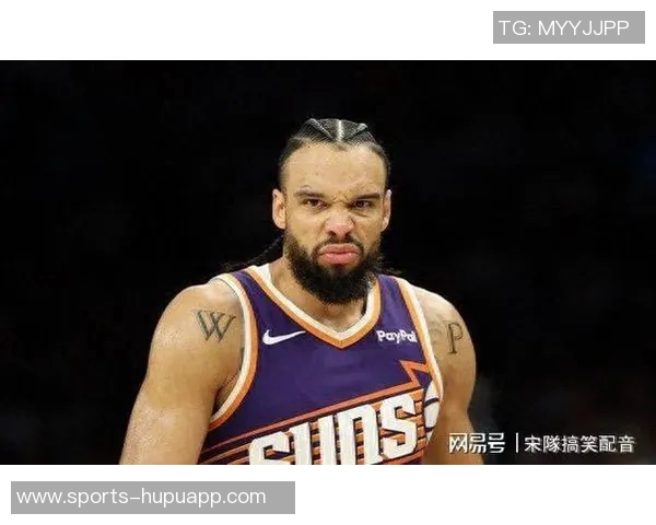 布克出手次数偏少狄龙呼吁他应更加自信展现得分能力 布克出手次数偏少狄龙呼吁他应更加自信展现得分能力