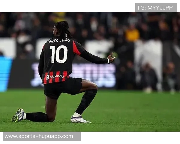 莱奥谈9号位学习经历称赞阿莱格里为赢家曾在米兰夺冠 莱奥谈9号位学习经历称赞阿莱格里为赢家曾在米兰夺冠